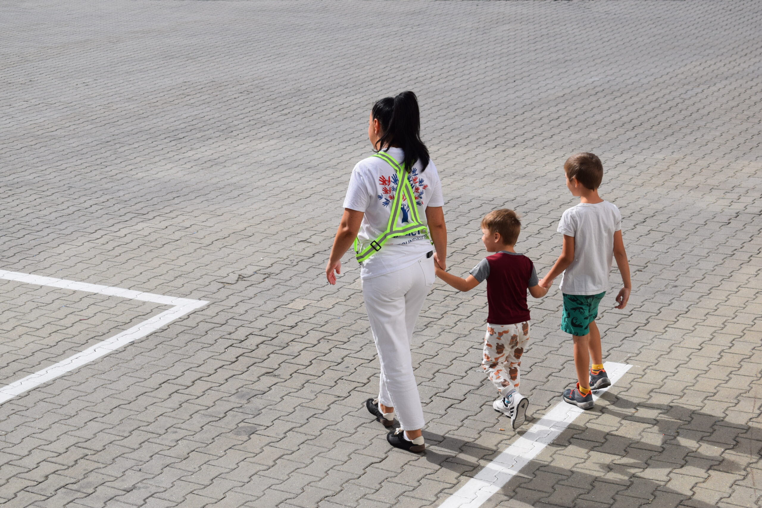 Visite de plateforme logistique avec les enfants